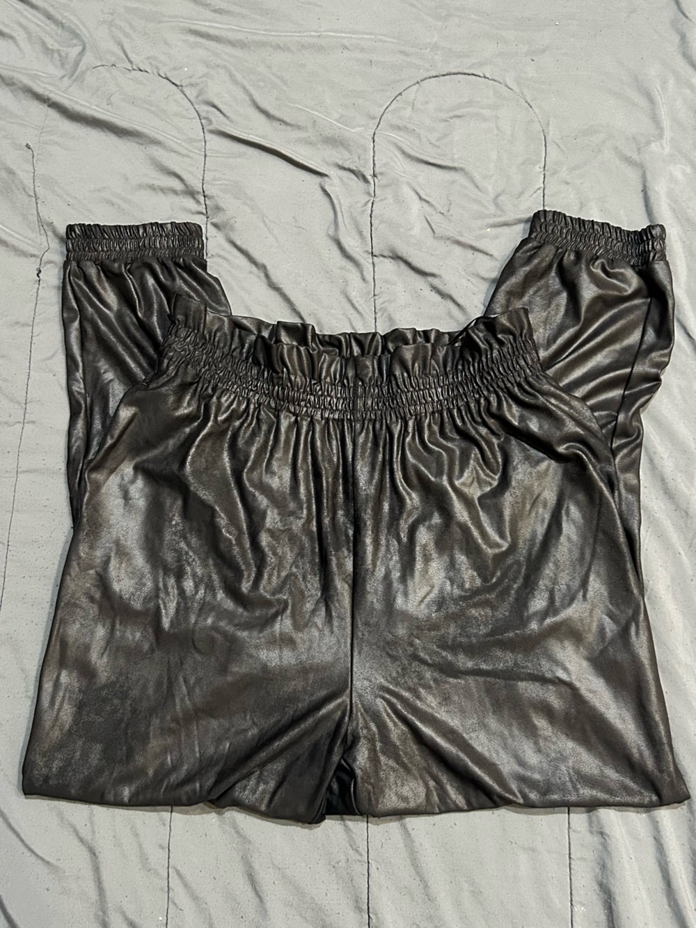 Gianni Bini Black Faux Leather Joggers EUC